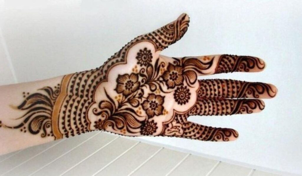 Mehndi Quotes Short